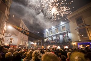 tudor square new years 4 sm.jpg